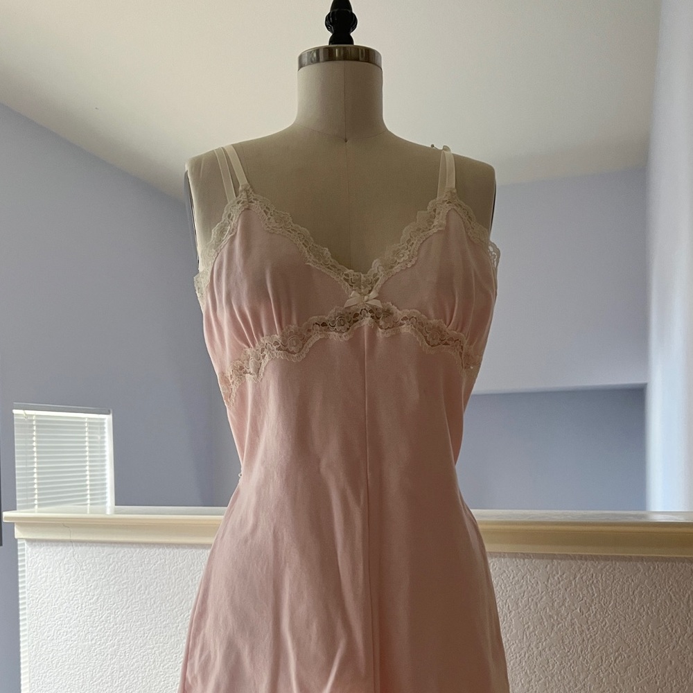 Victoria’s Secret cotton knit romper, Size M